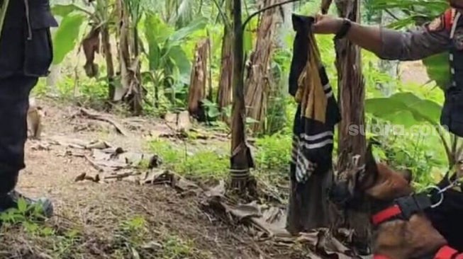 Penjual Gorengan Tewas Warga Melihat Tersangka Lari ke Hutan.prezzo-in-farmacia (3)